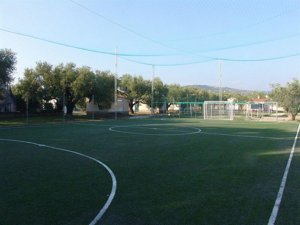Villaggio Turistico Elea Vakantiepark 3*